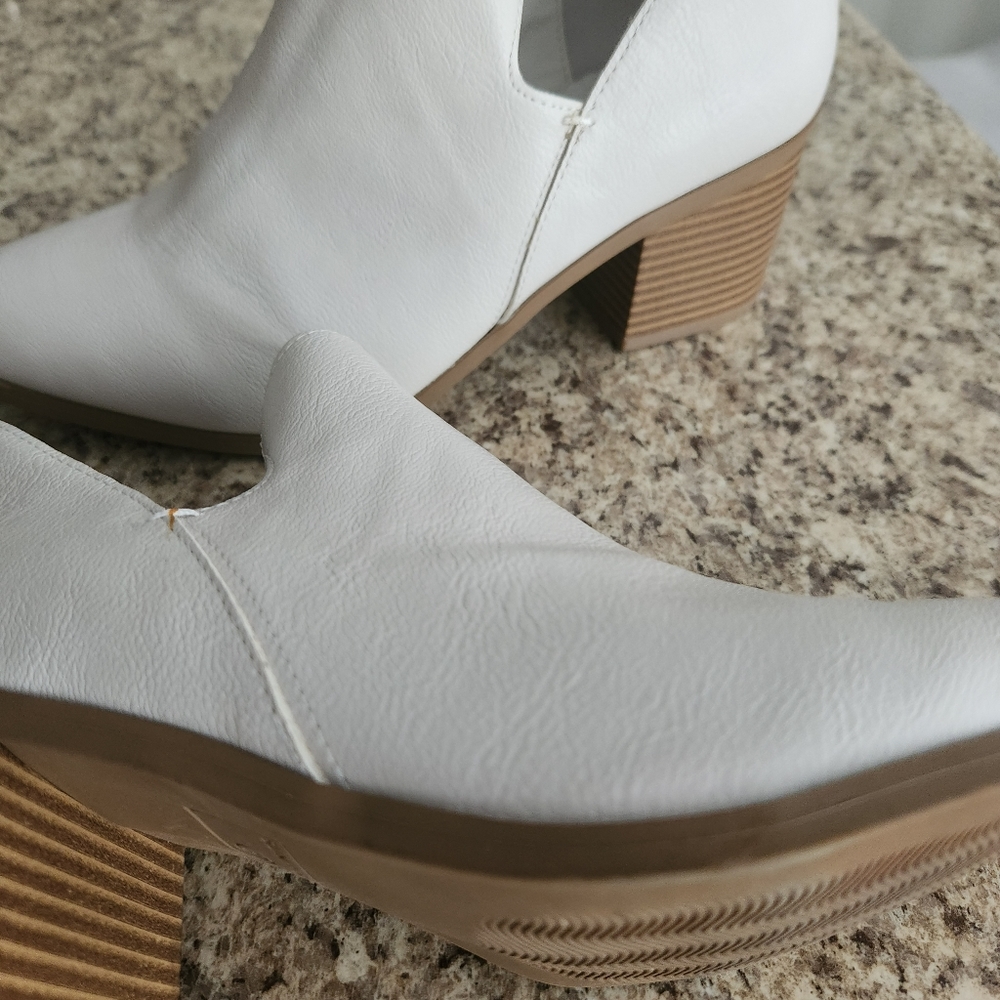 Womens shoes